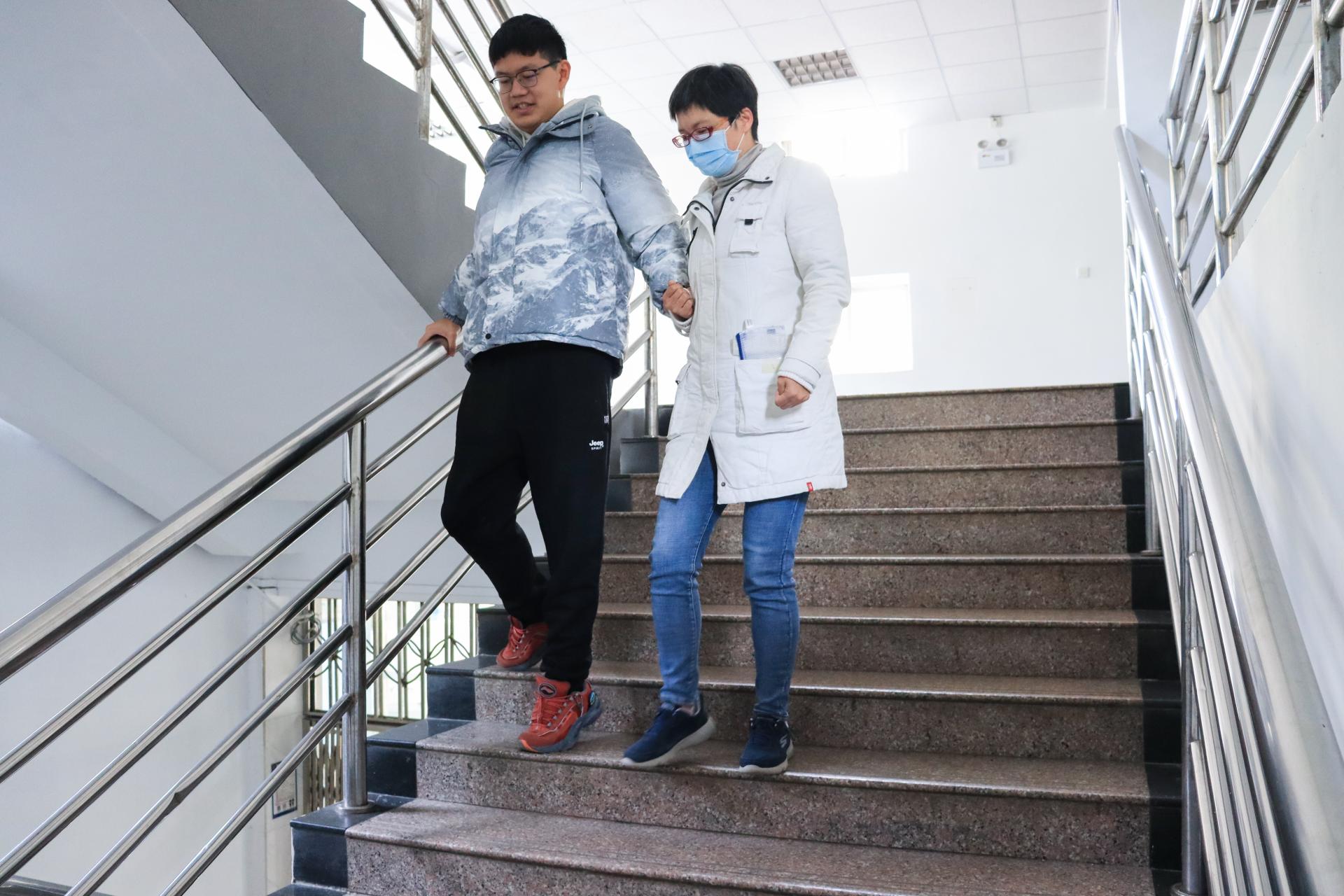 伟德bv国际体育